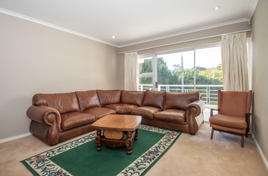 7 Bedroom Property for Sale in Constantia Western Cape